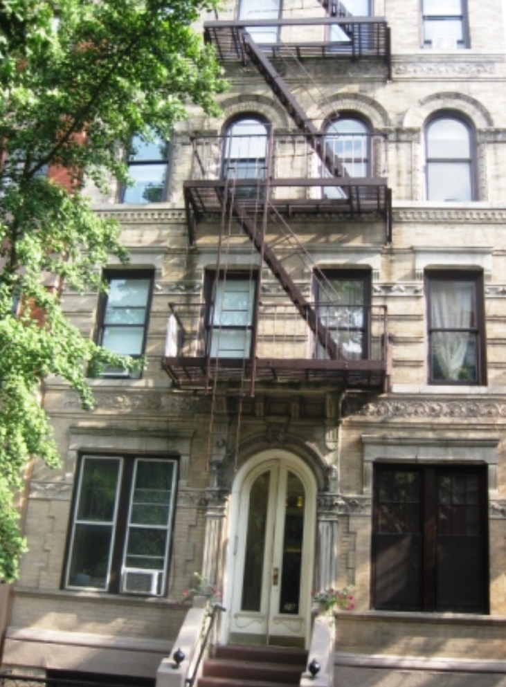 28 Perry Street New York City, New York