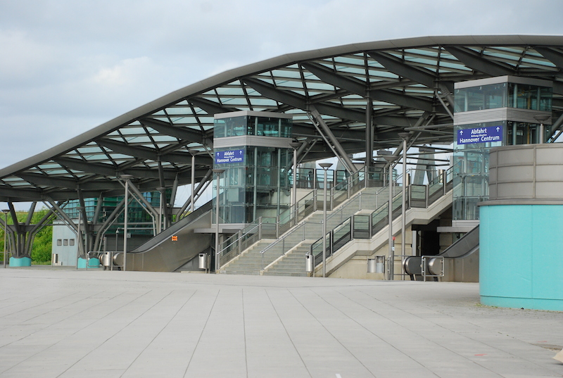 Stadtbahnendstation Messe Ost - Hannover | Messegelände