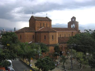 Iglesia El Calvario - Medellín