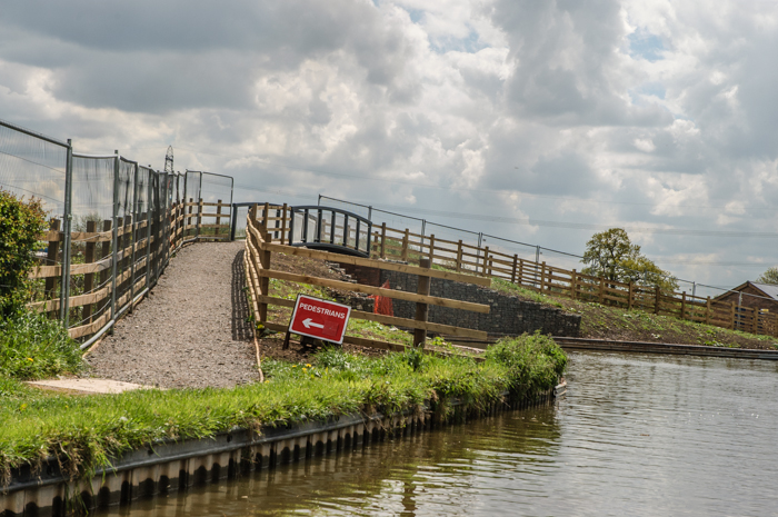 Kings Orchard Marina Entry Bridge, Coventry Canal