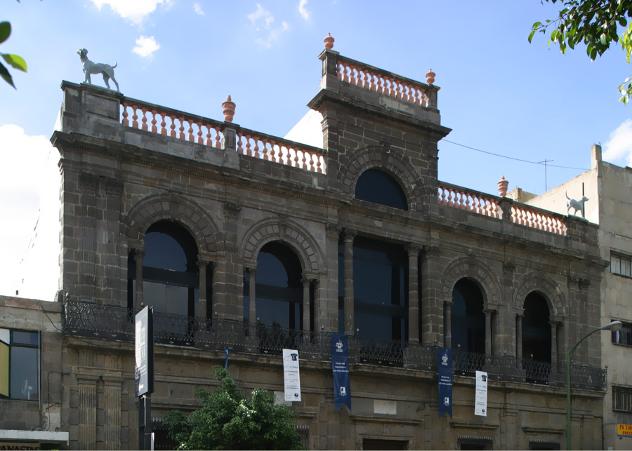 Museo del Periodismo y las Artes Gráficas (Casa de los Perros) Guadalajara Museo del Periodismo y las Artes Gráficas (Casa de los Perros) Guadalajara