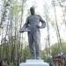 Скульптура лётчика в городе Красногорск