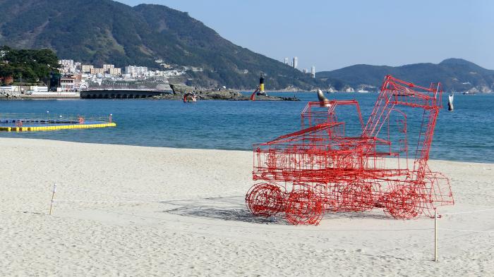 Songdo Beach (송도해수욕장)