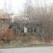 Руины дома в городе Серов
