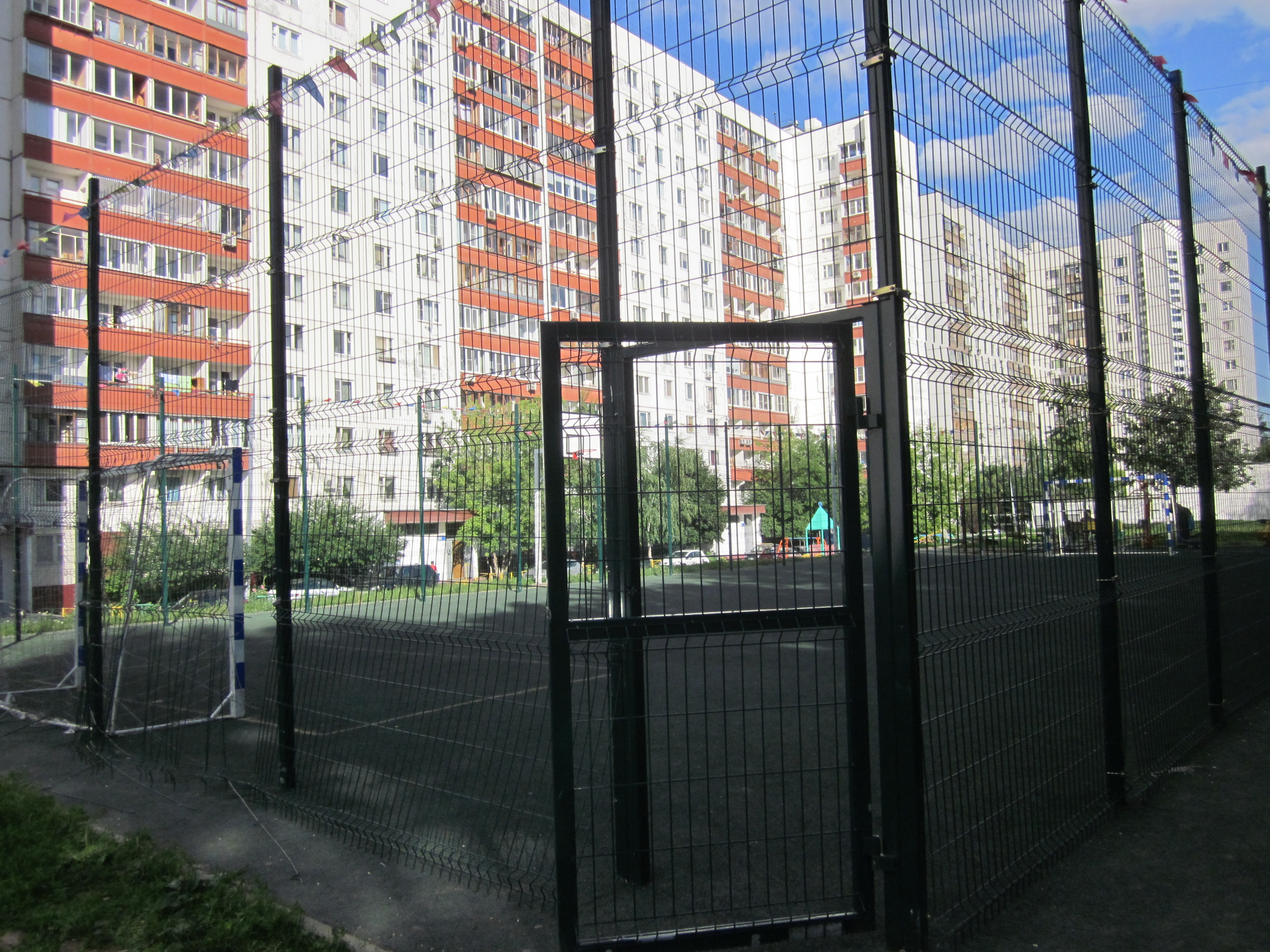 Футбольная Коробка