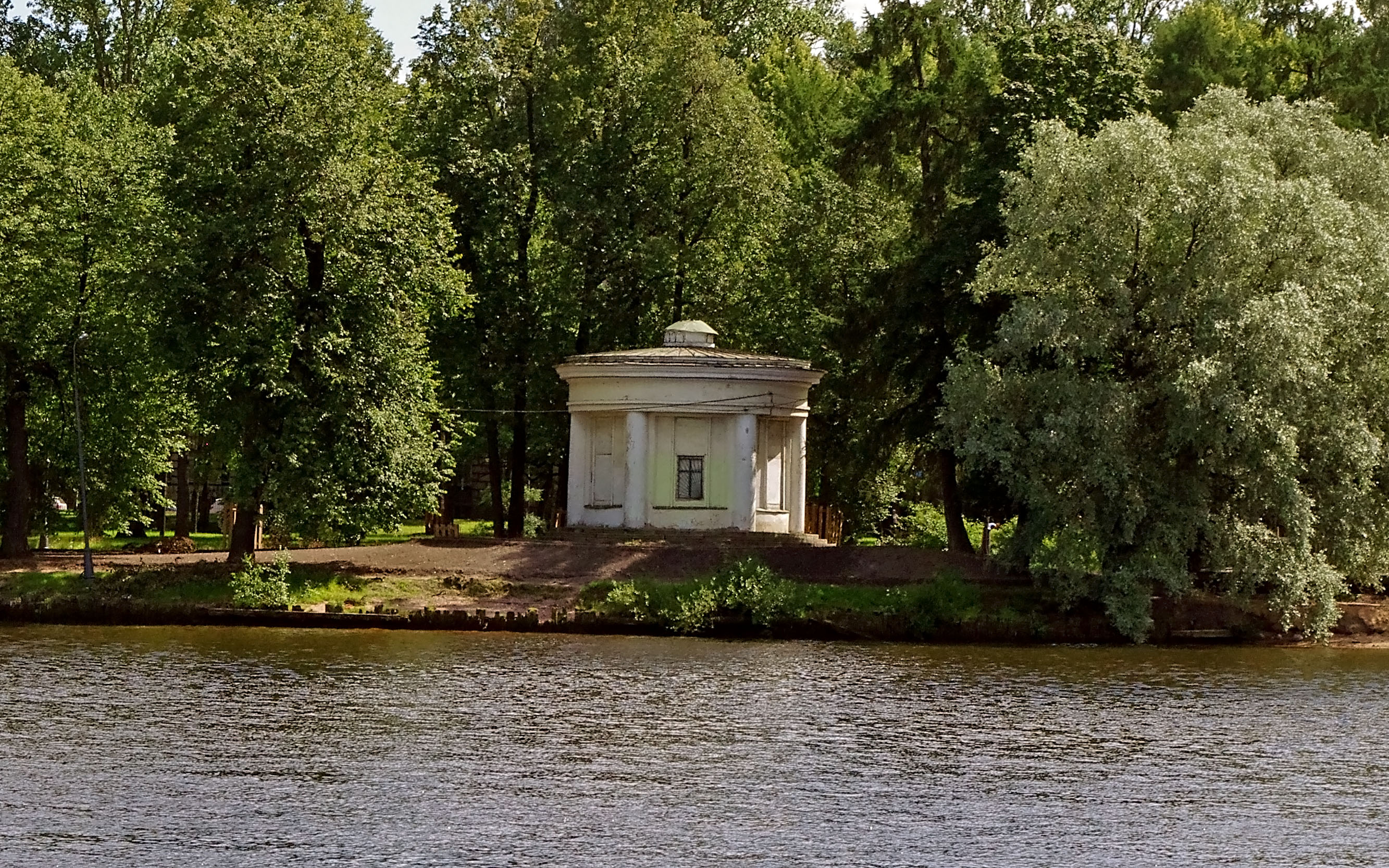 Каменный остров фото спб Павильон управления Каменноостровским мостом - Санкт-Петербург