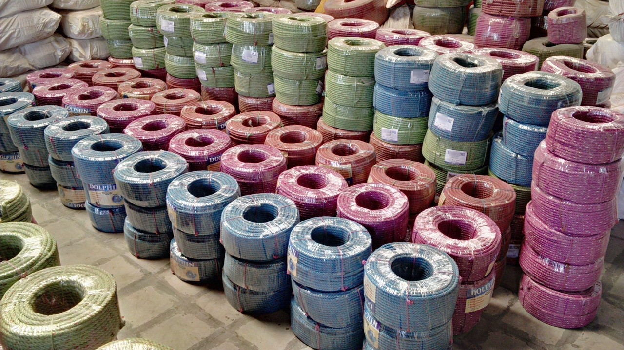 YASH PLASTIC INDUSTRIES Dhoraji