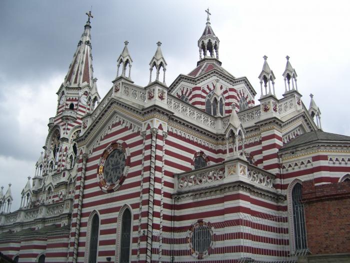 Iglesia De Nuestra Señora Del Carmen, Bogotá - Bogotá D.C.