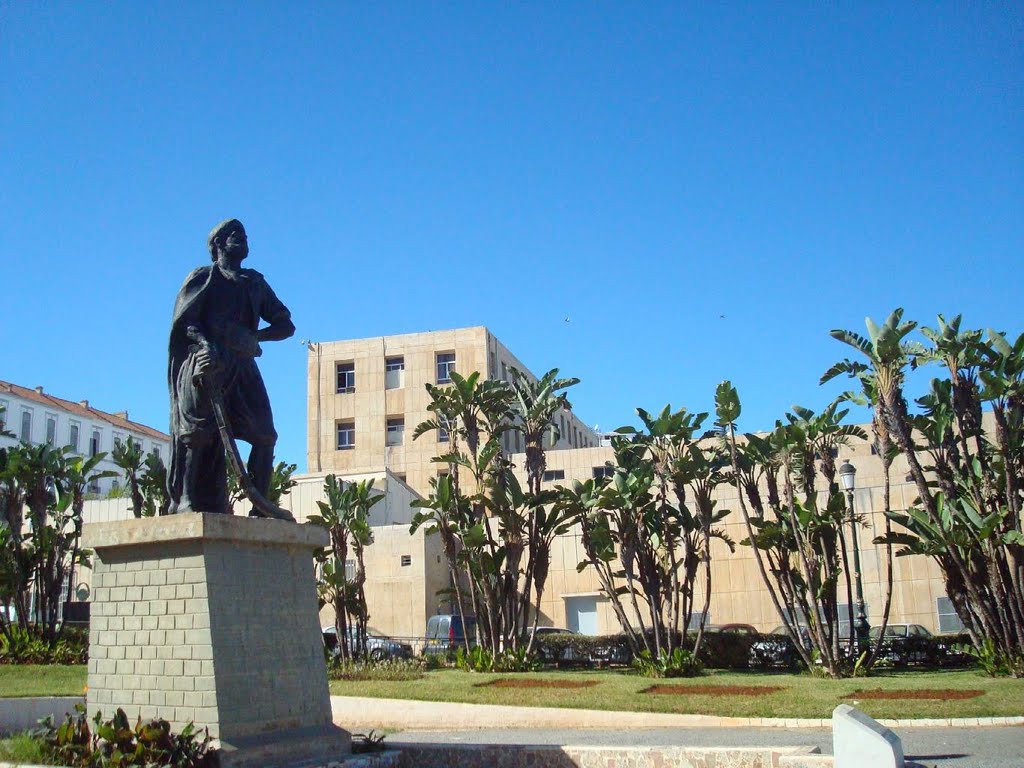 Statue du Raïs Hamidou
