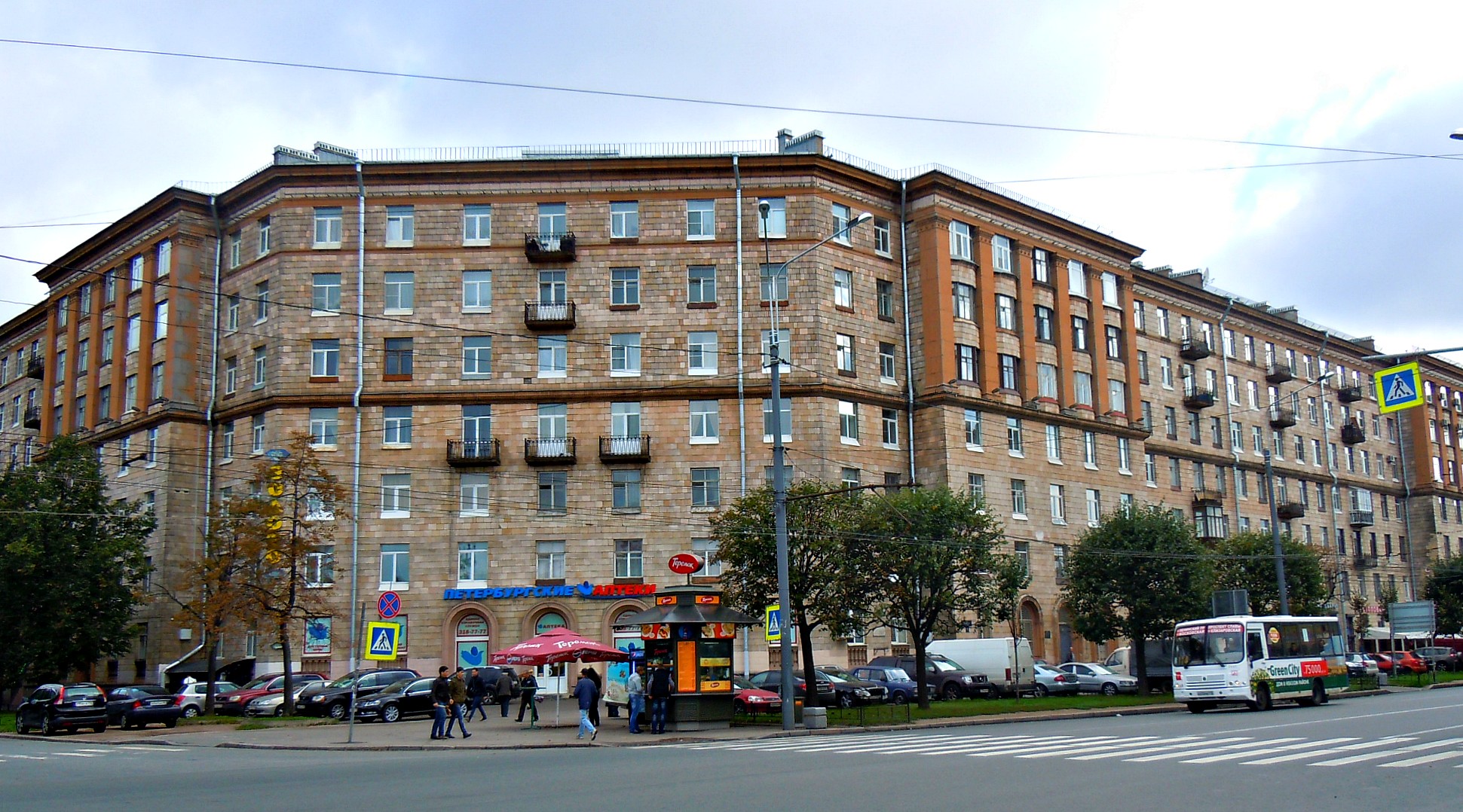 ул. Типанова, 3 - Санкт-Петербург