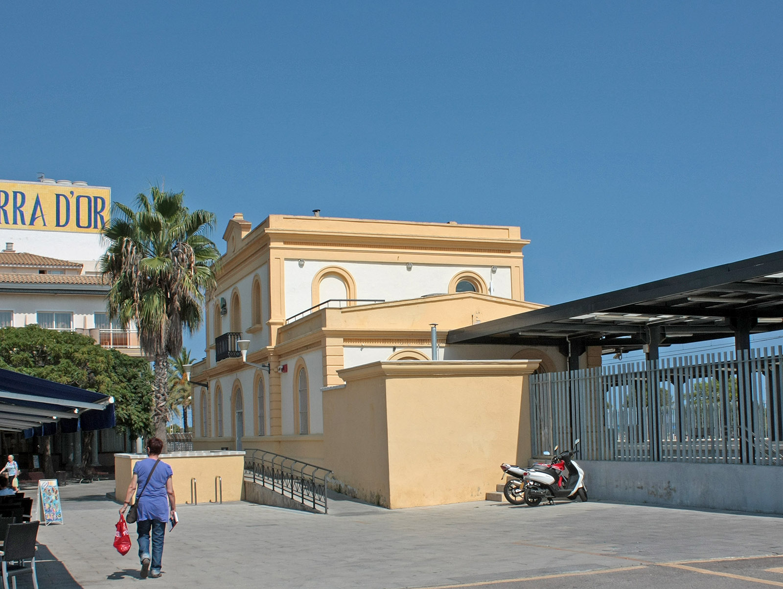 Malgrat de Mar Train Station (Renfe) МальгратдеМар