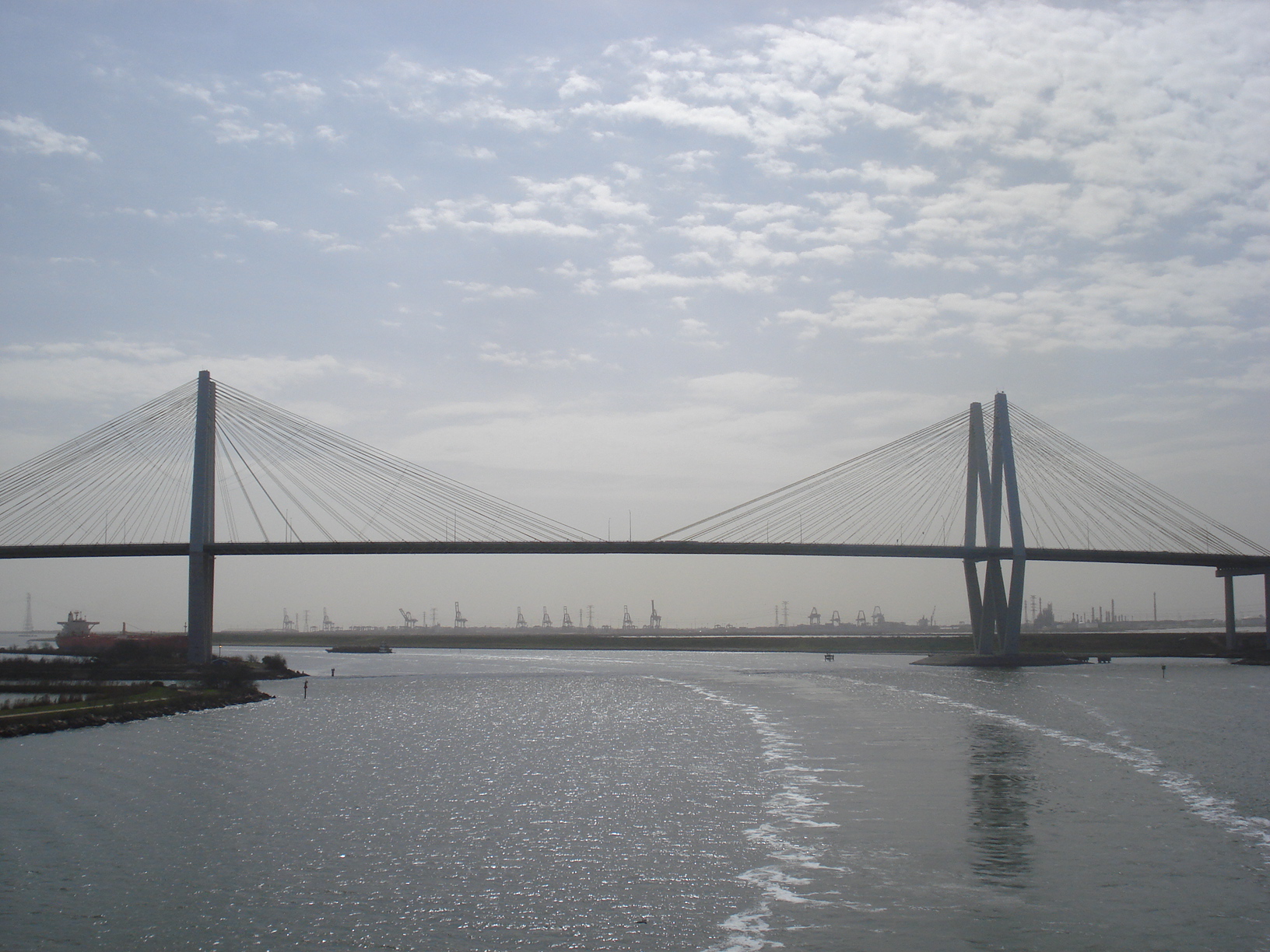 Fred Hartman Bridge