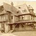 Ayrault House (1915) - Home Lodge Cottage in Newport, Rhode Island city