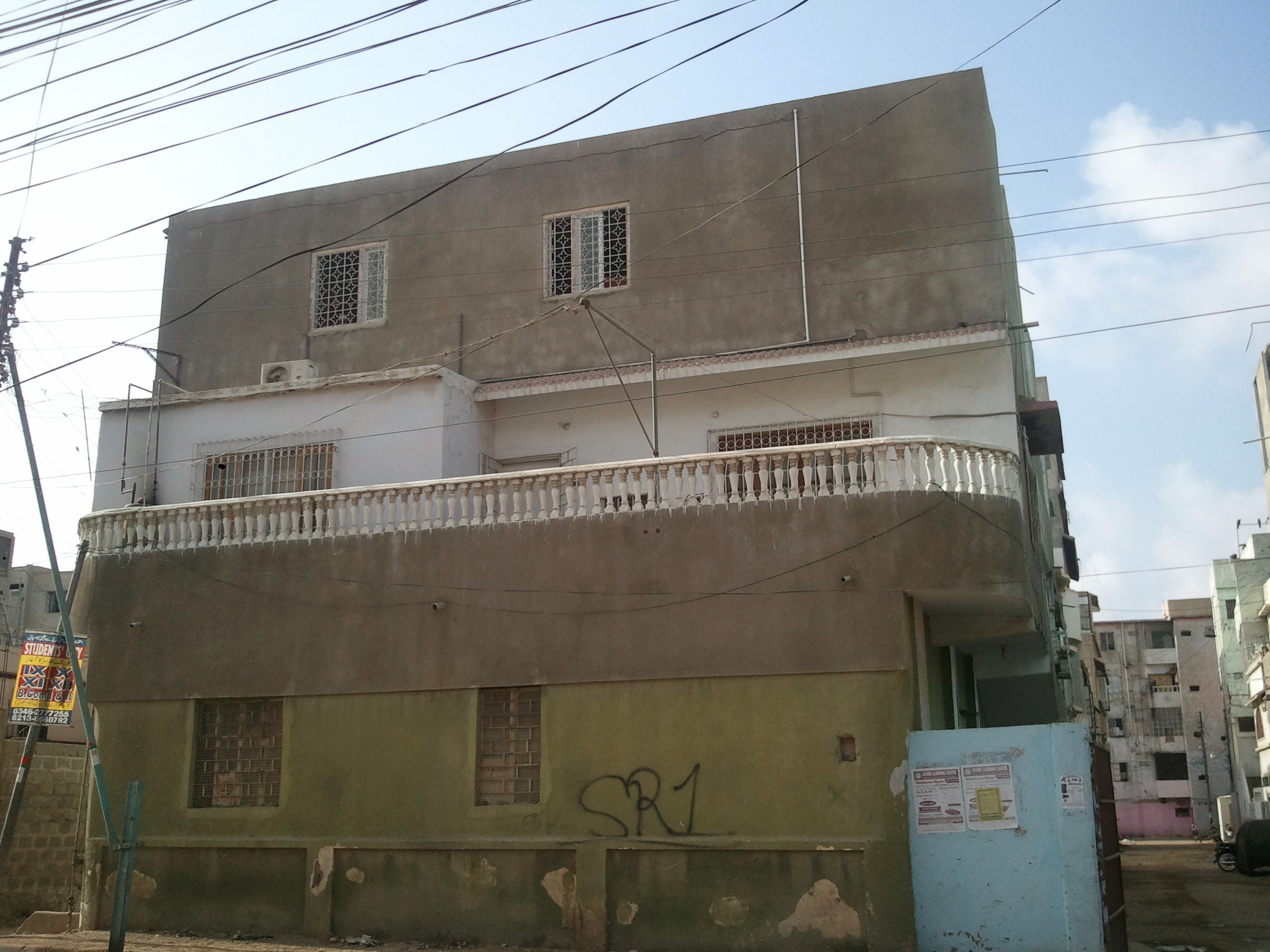 House No. F7 Rukinuddin FB Area Block 1 Sharifabad Karachi