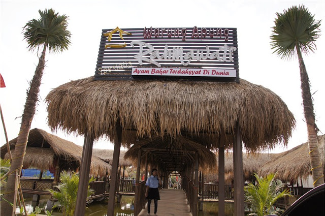 Warung Apung Rahmawati Lontar Surabaya