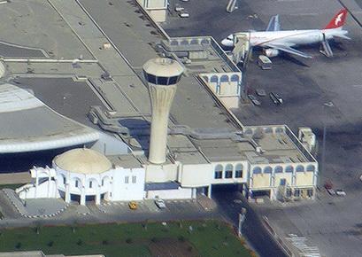 مطار الشارقة