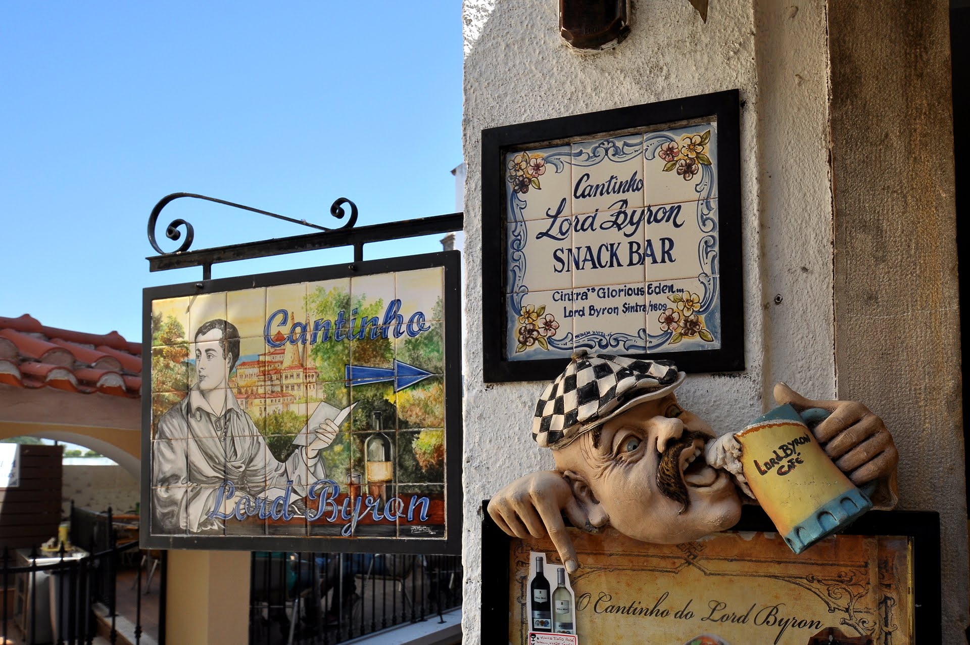 "The corner of Lord Byron" cafe