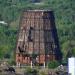 Руины башенной вентиляторной градирни в городе Константиновка