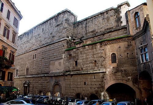 Muro Della Suburra Roma