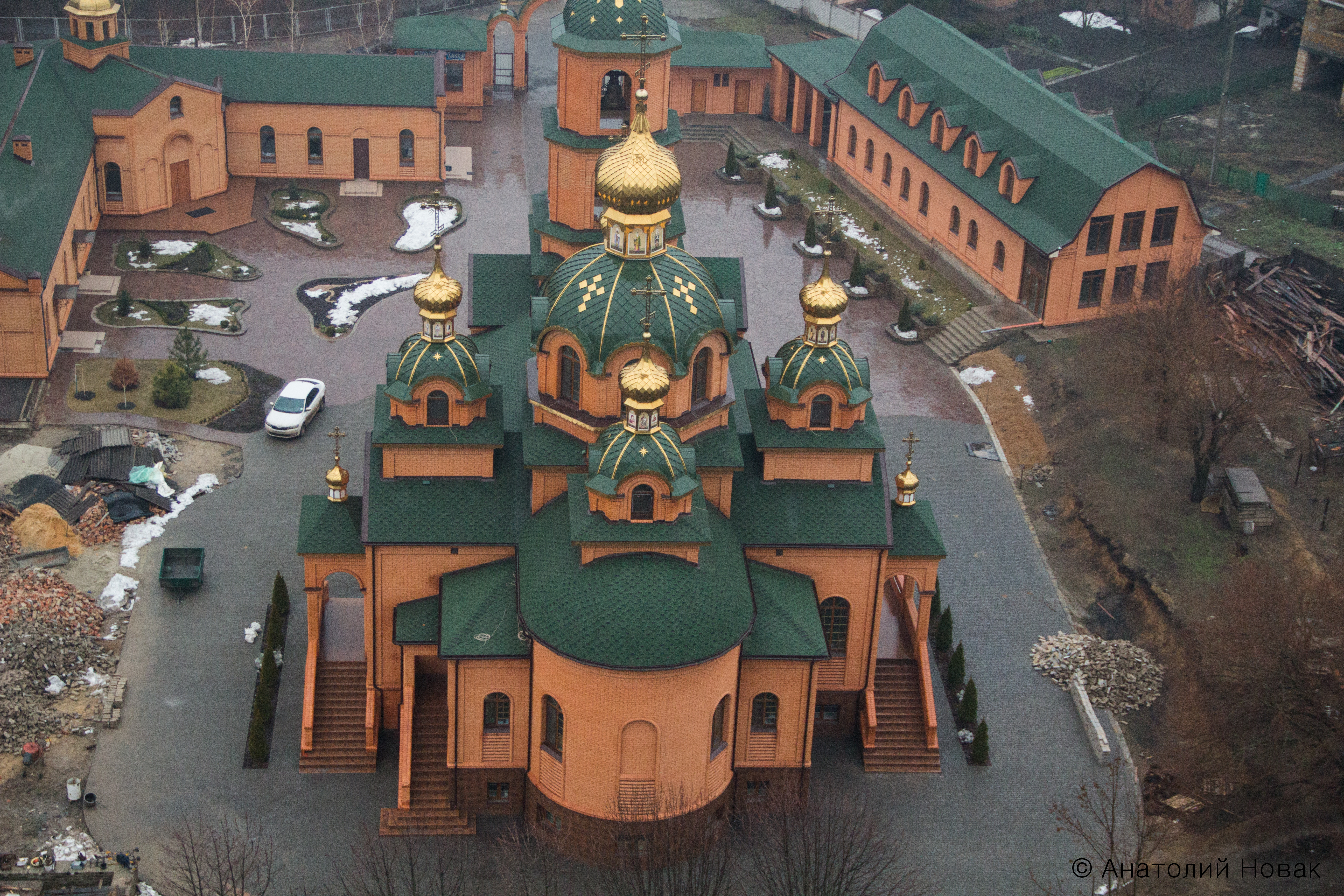 Храм в честь иконы Божией Матери «Достойно Есть» УПЦ (МП) - Кривой Рог