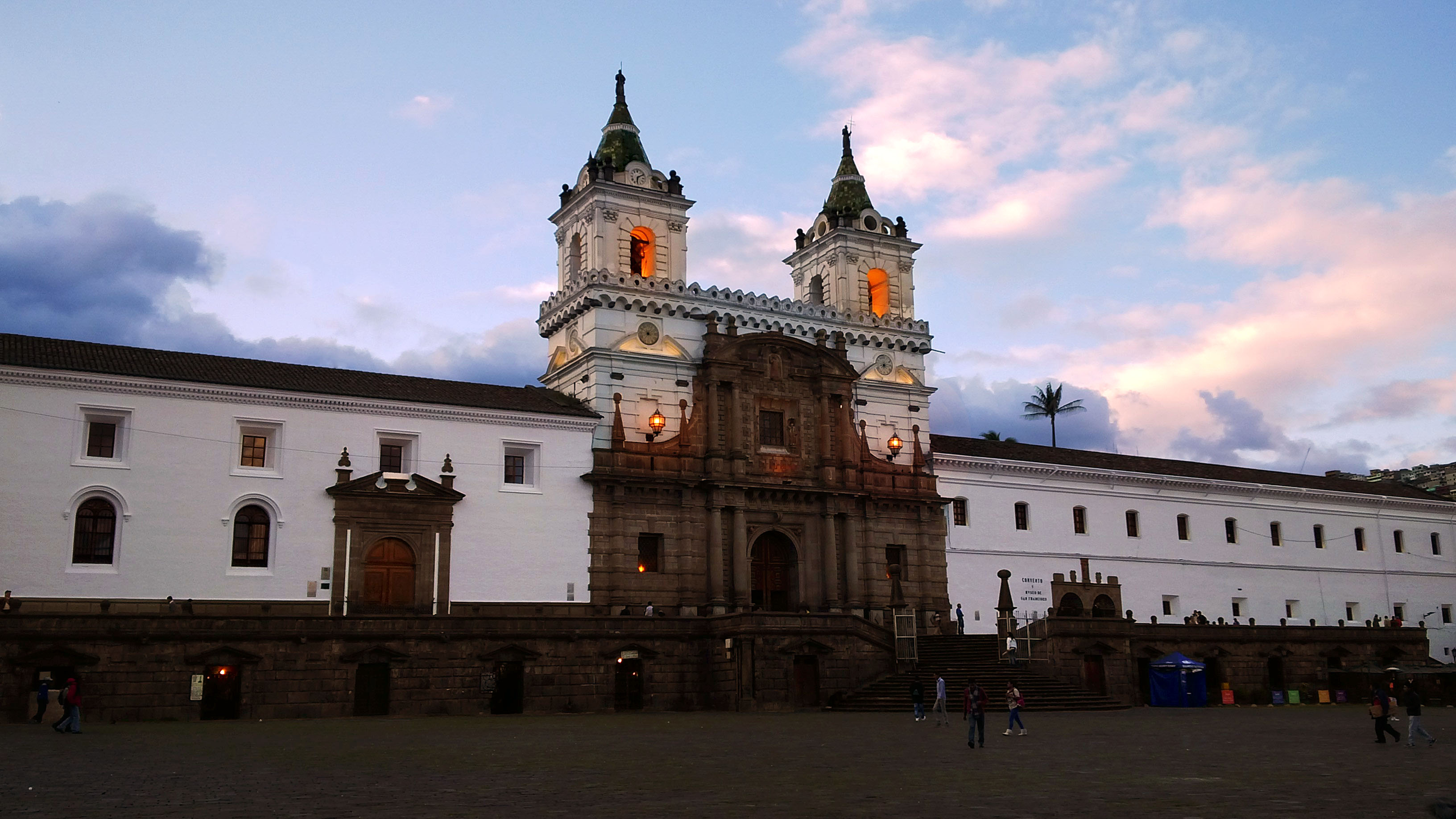 Iglesia Y Convento De San Francisco Distrito Metropolitano De San Francisco De Quito