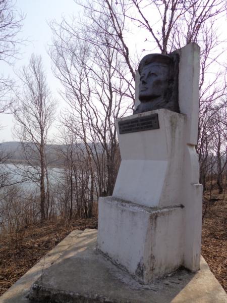 Памятник Григорию Гавриловичу Елисееву image 0