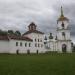 Недействующий храм Введения во храм Пресвятой Богородицы в городе Каргополь