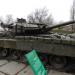 Танк Т-80 в городе Саратов