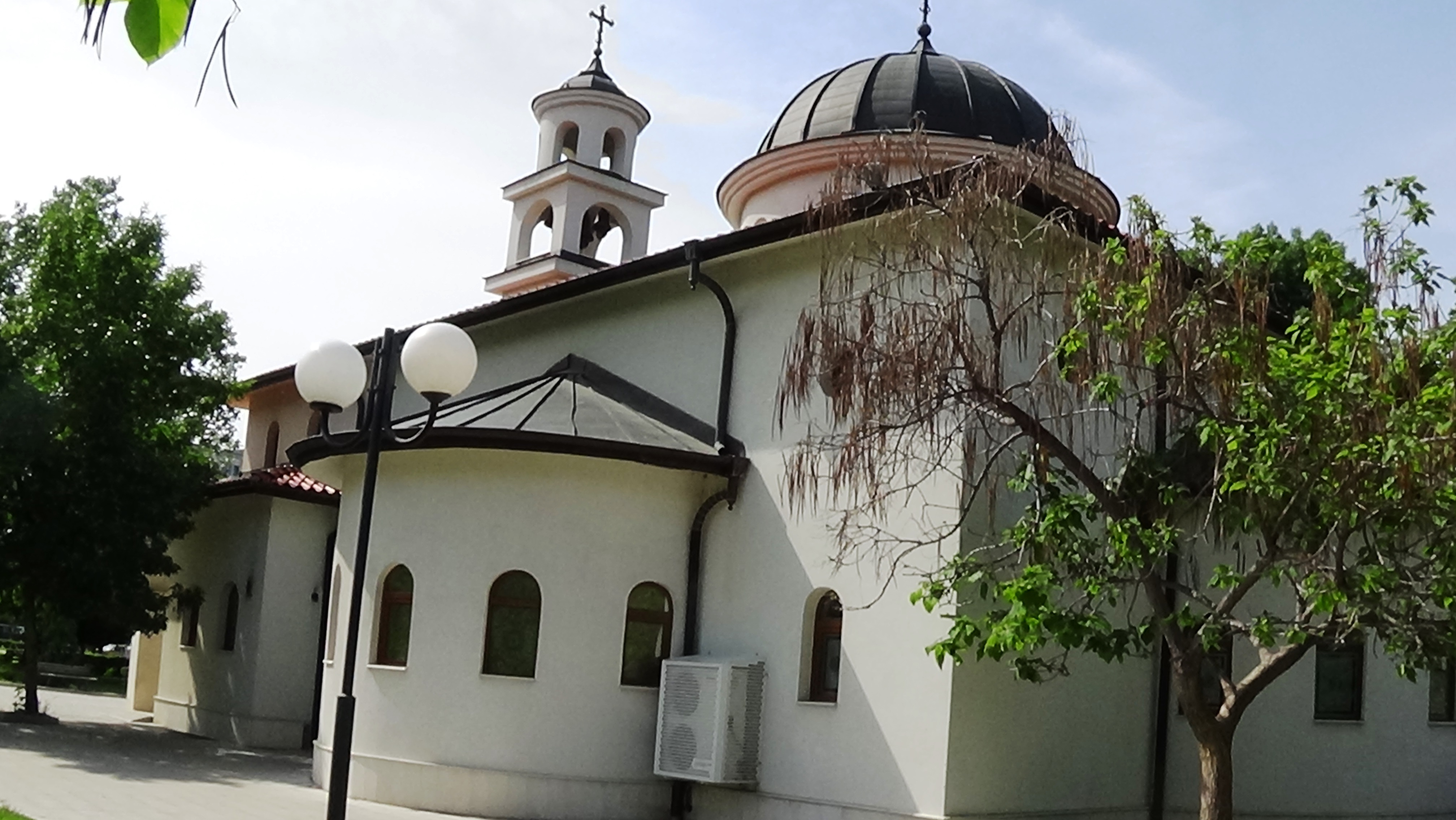 Православен храм „Св. Климент Охридски“ - Пловдив