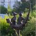 Скульптура «Близнецы» в городе Москва