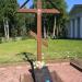 Памятный крест в городе Боровичи