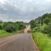 Ponte sobre o Ribeirão das Anhumas na estrada municipal PLN-212