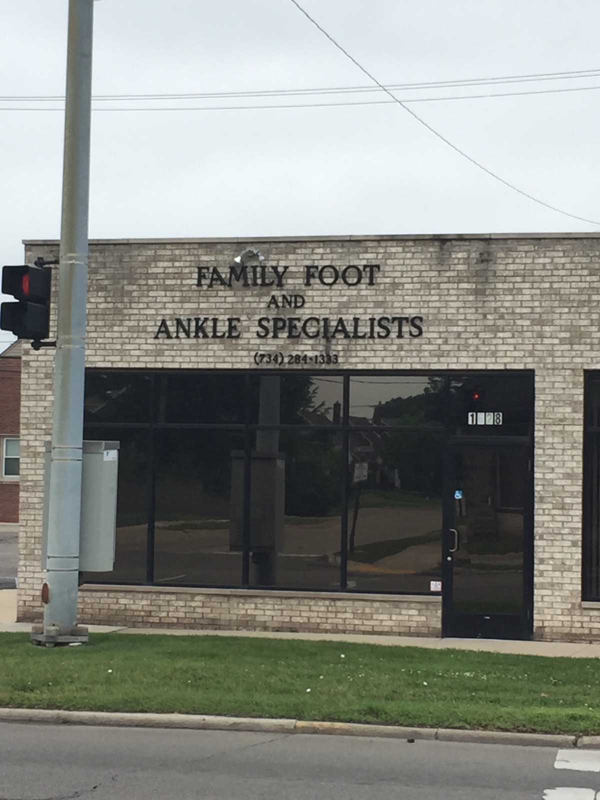 Family Foot and Ankle Specialists Wyandotte, Michigan
