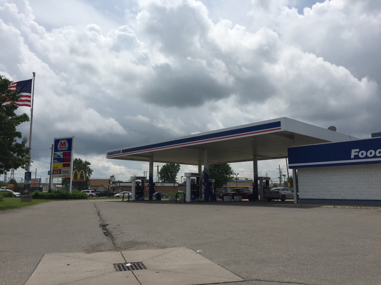 Marathon Gas Station Trenton, Michigan