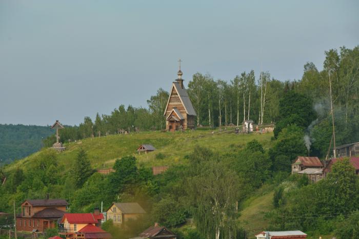 Плёс Воксресенская Церковь