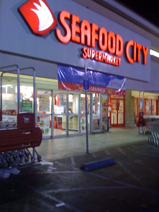 closest bmo bank to seafood city supermarket