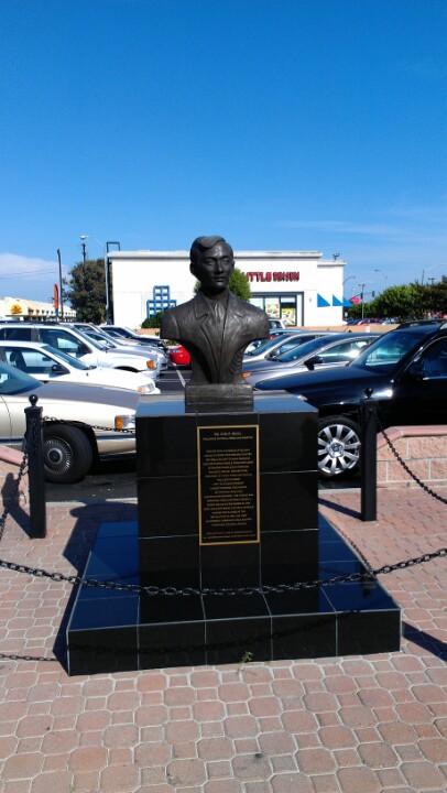 Jose Rizal Monument Carson California Statue