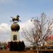 Скульптура Лошадь, наступившая на летящую ласточку (ru) in Kaşgar city