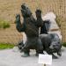 Скульптурная группа «Пещерные медведи» в городе Ханты-Мансийск