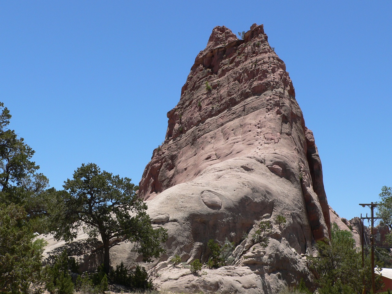 Window Rock natural bridge Window Rock, Arizona