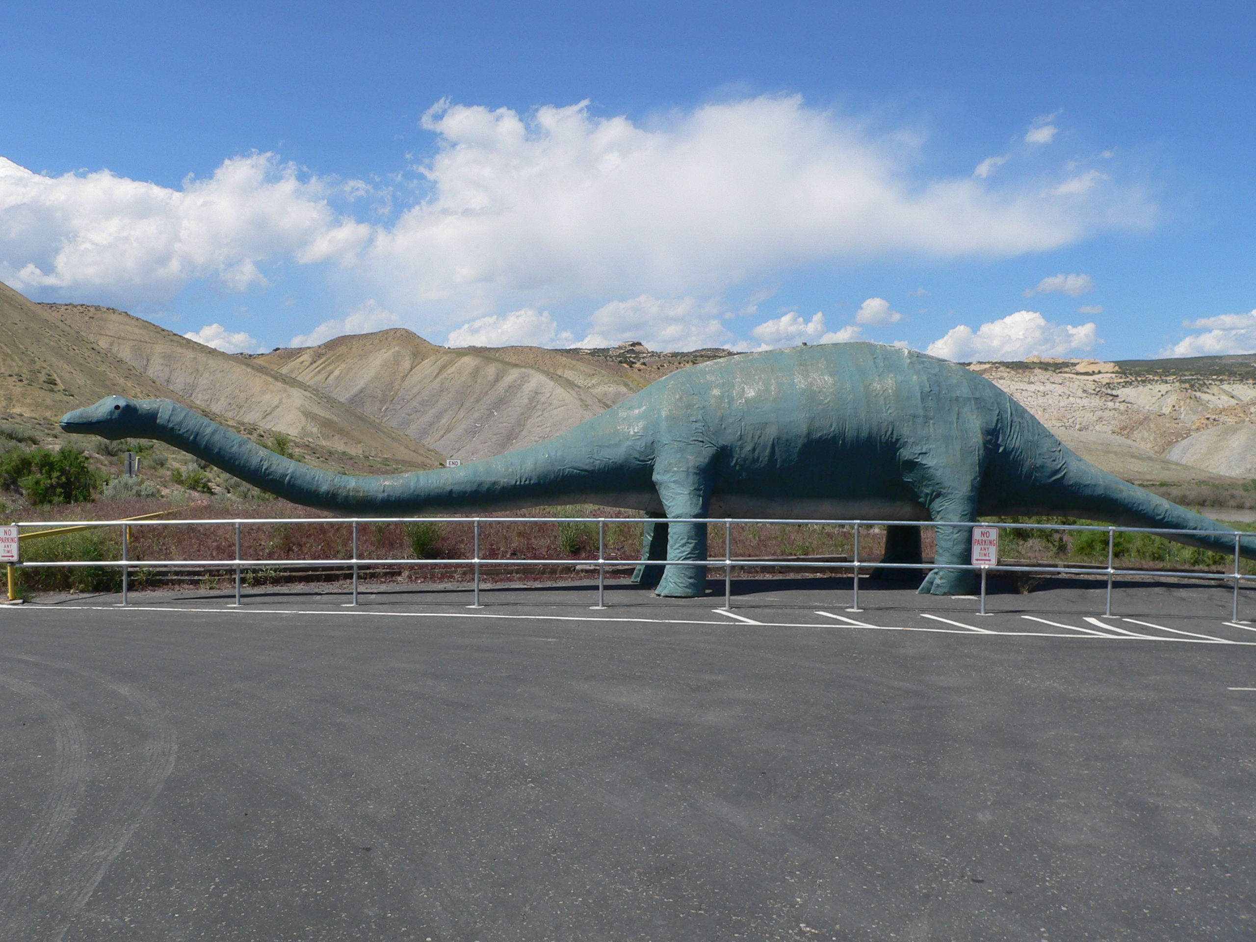 visitor center dinosaur national monument