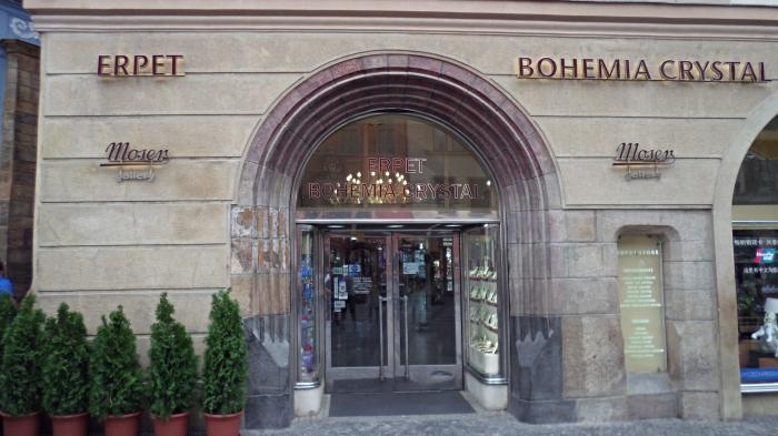 Erpet Bohemian Crystal Shop - Picture of Erpet Bohemia Crystal