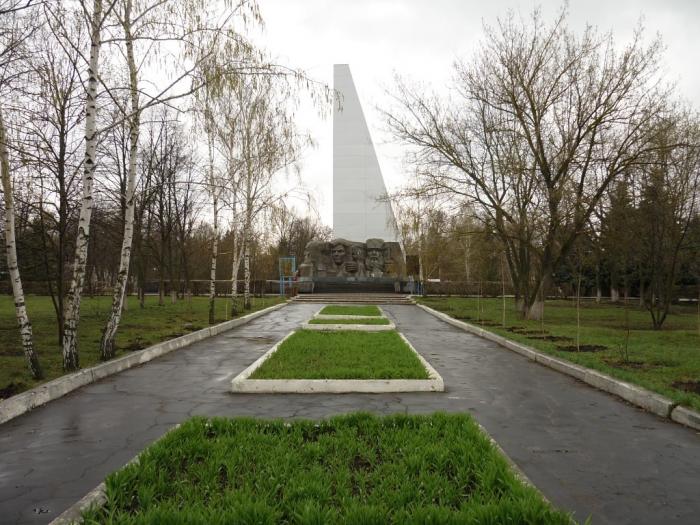 Монумент славы   Балашов image 5