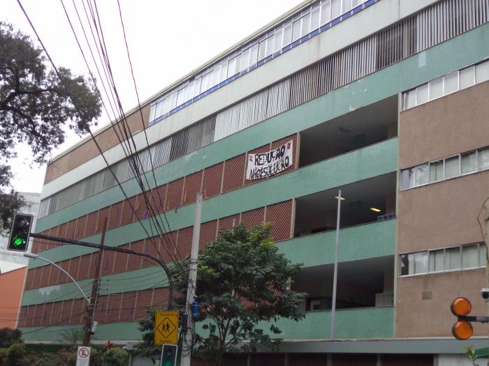 Напътствия до Colégio São Vicente de Paulo, Av. São Marçal, 204