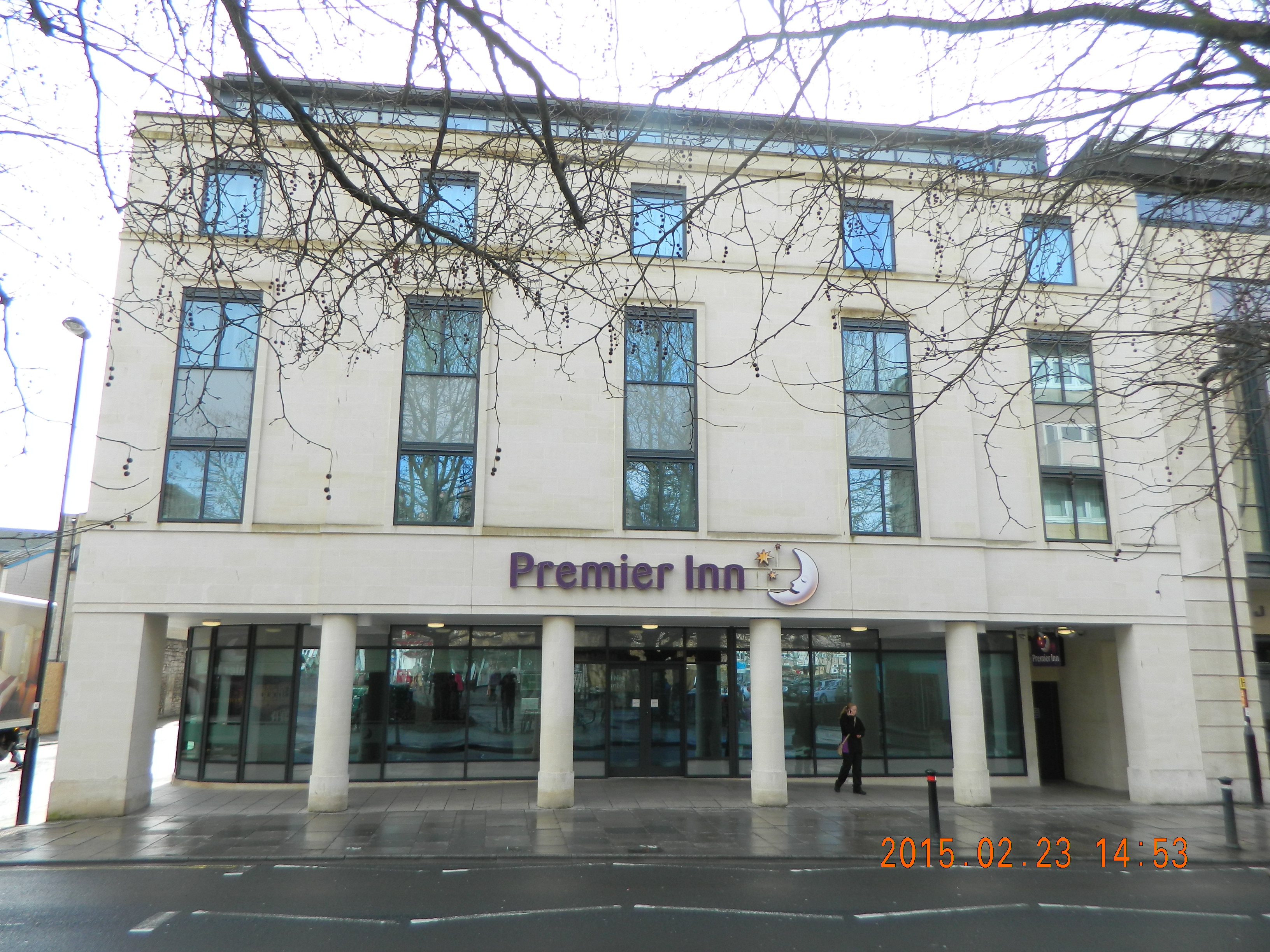 premier inn bath city centre car parking