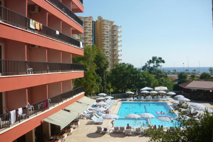 Deha Otel 3 Mahmutlar