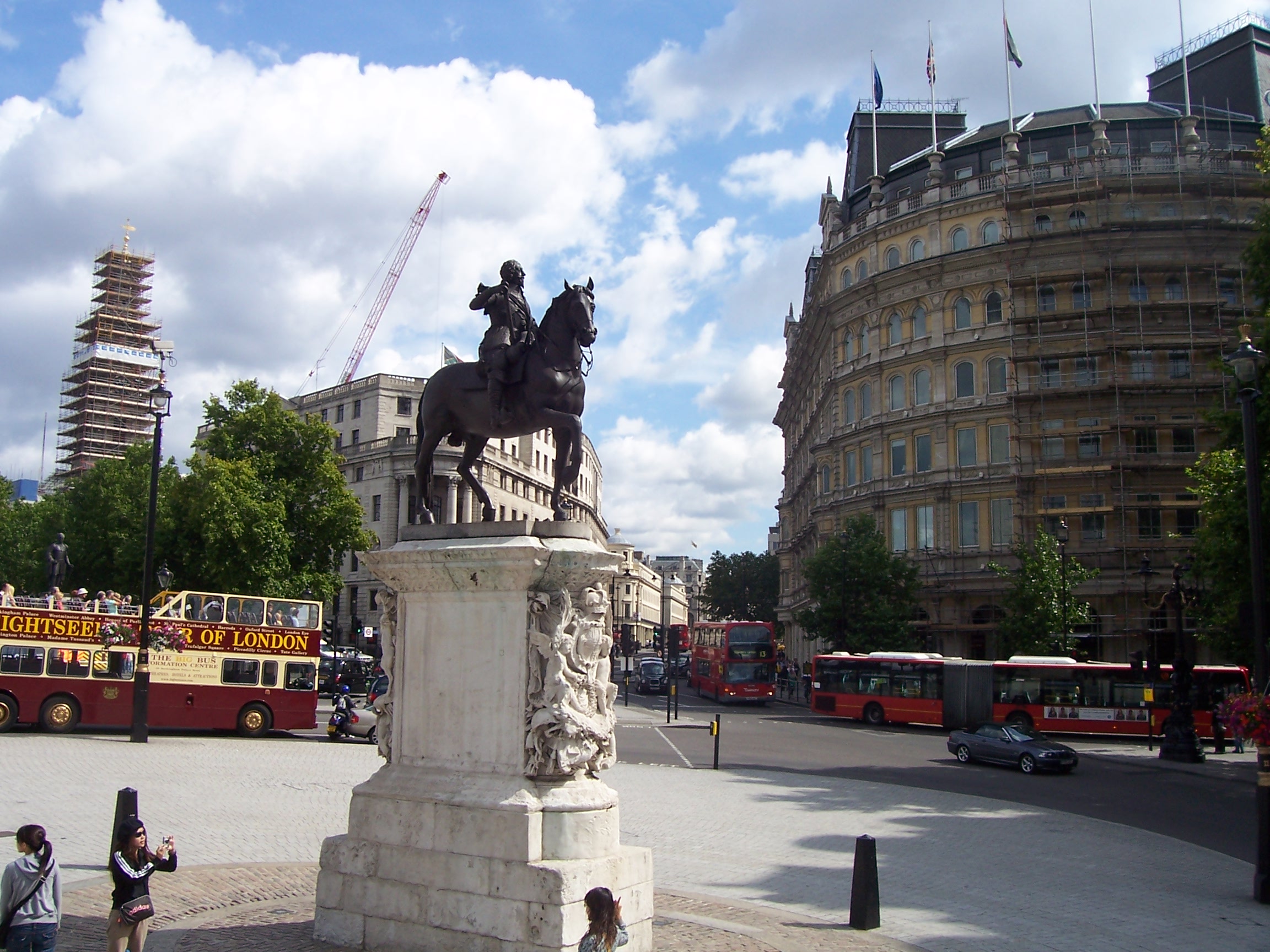 Statue of Charles I London