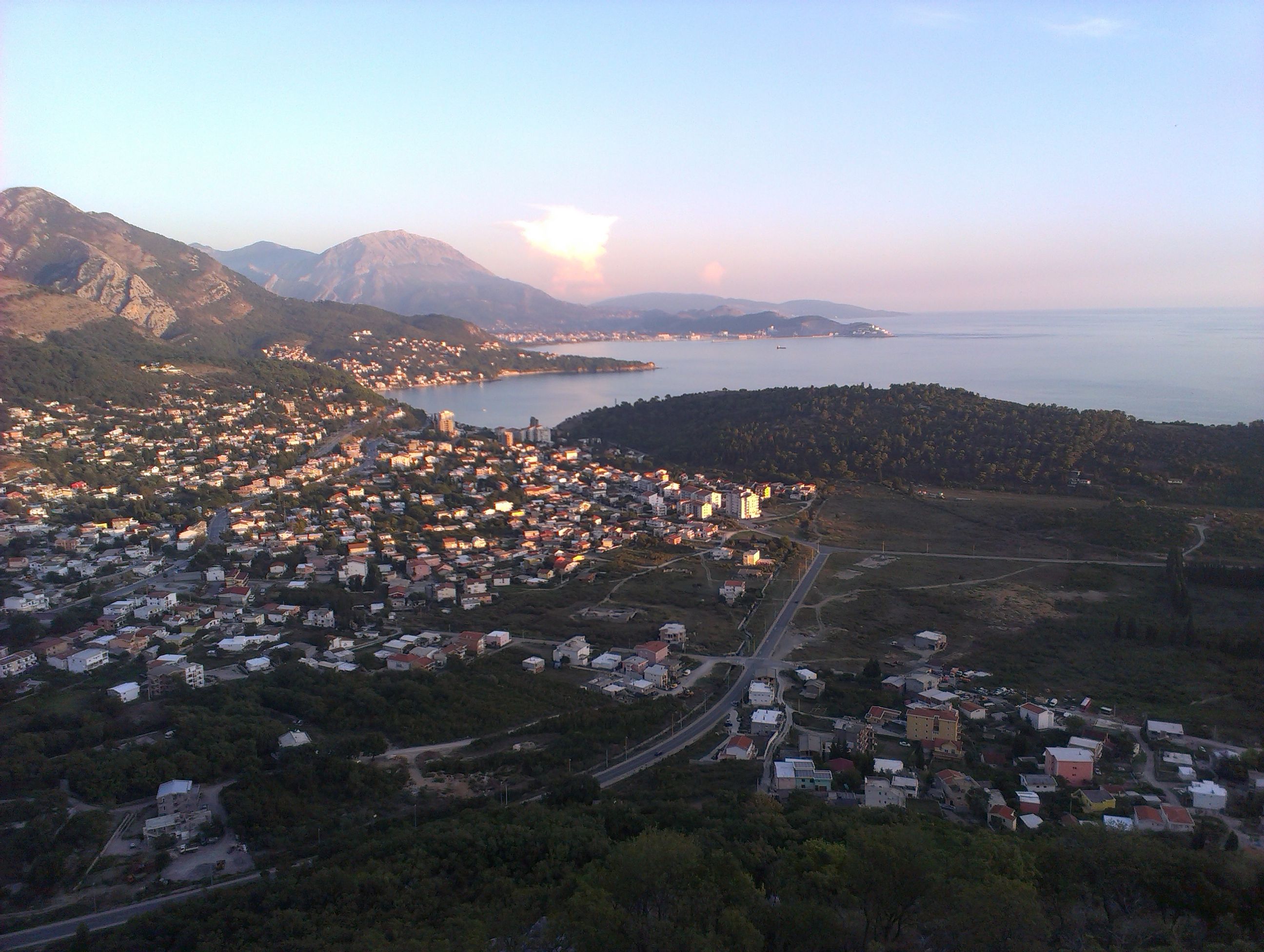 Sutomore