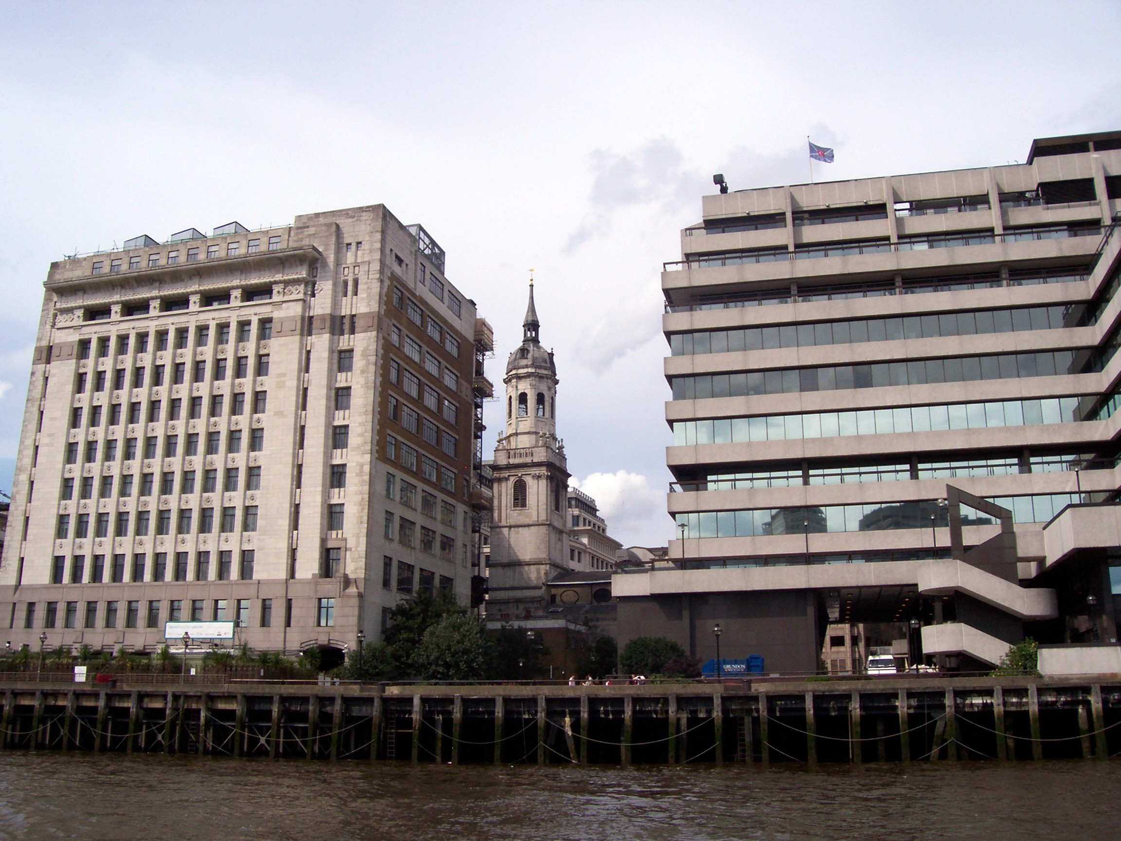 Adelaide House London