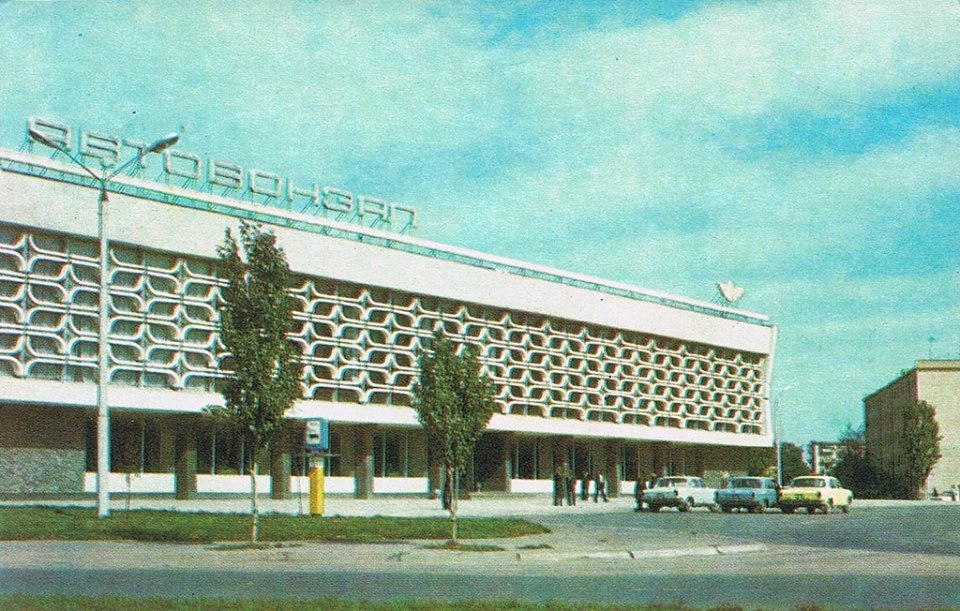 bus-station-kherson